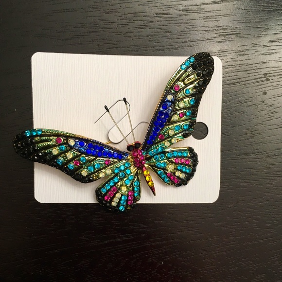 Multi Color Austrian Crystals Butterfly Two Tone Brooch Pin - Picture 5 of 14
